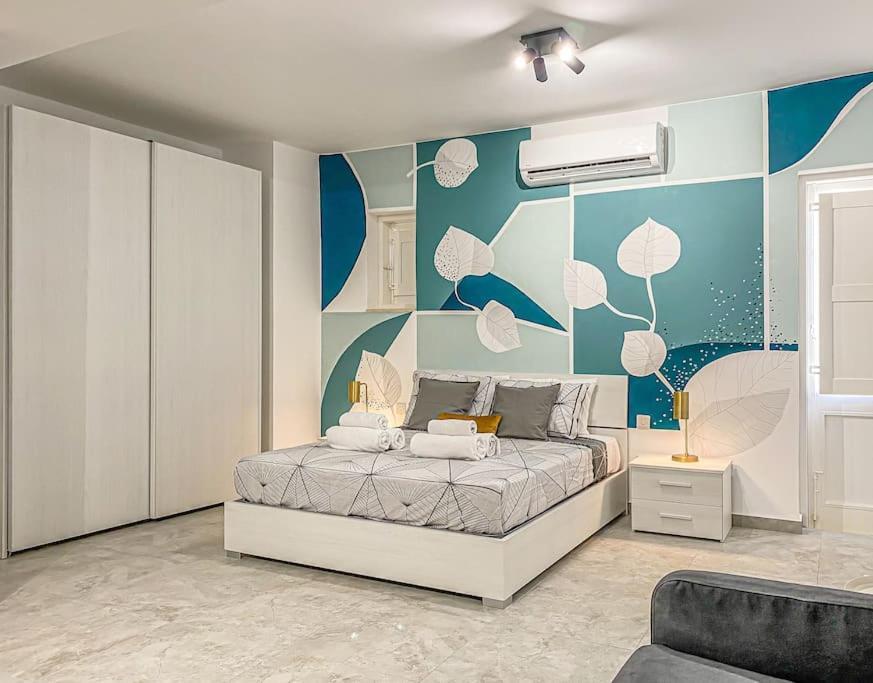 Апартаменти Designer Duplex Penthouse In Floriana Екстер'єр фото